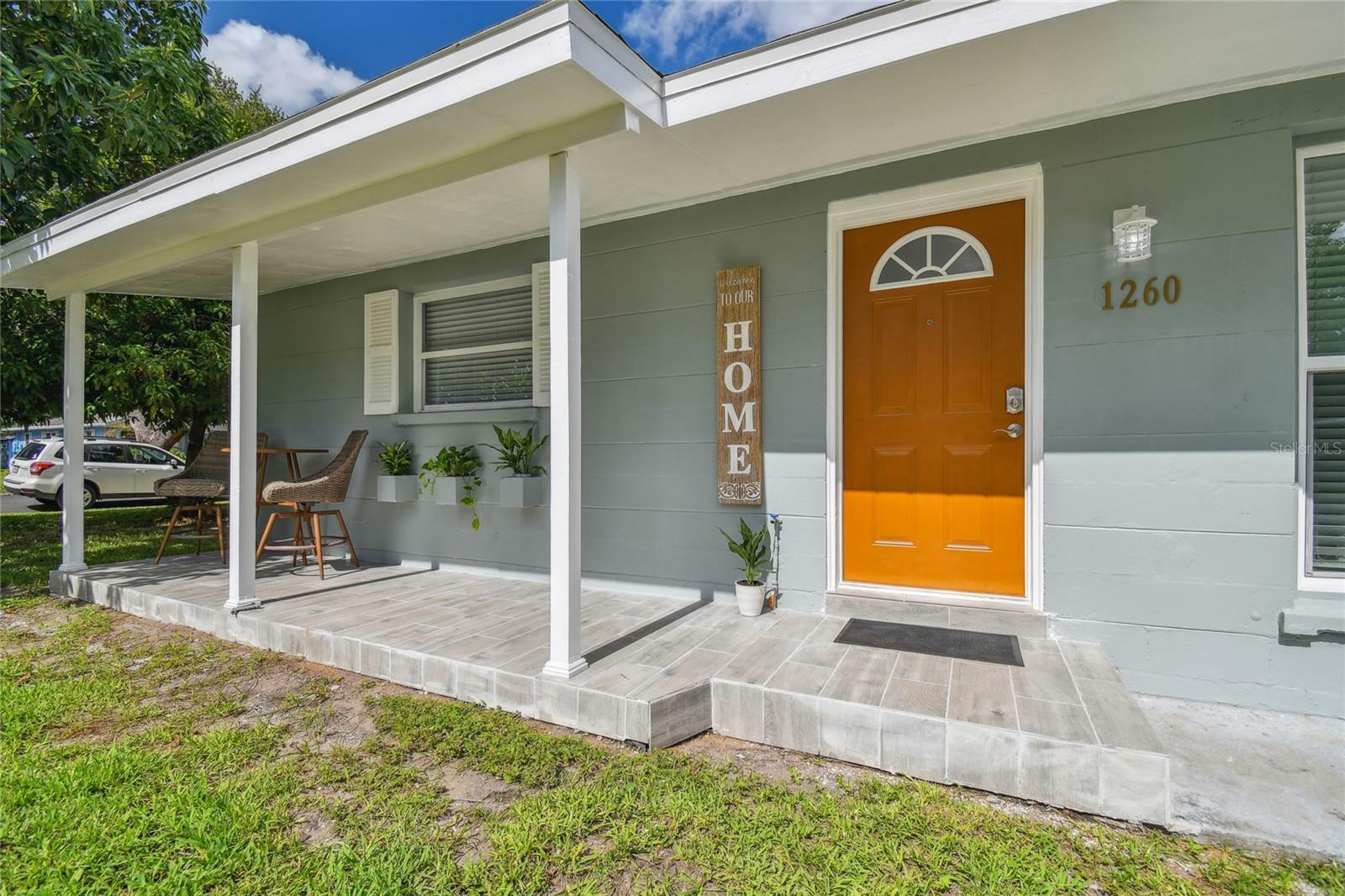 Property Photo: 1260 S Hillcrest Avenue FL 33756