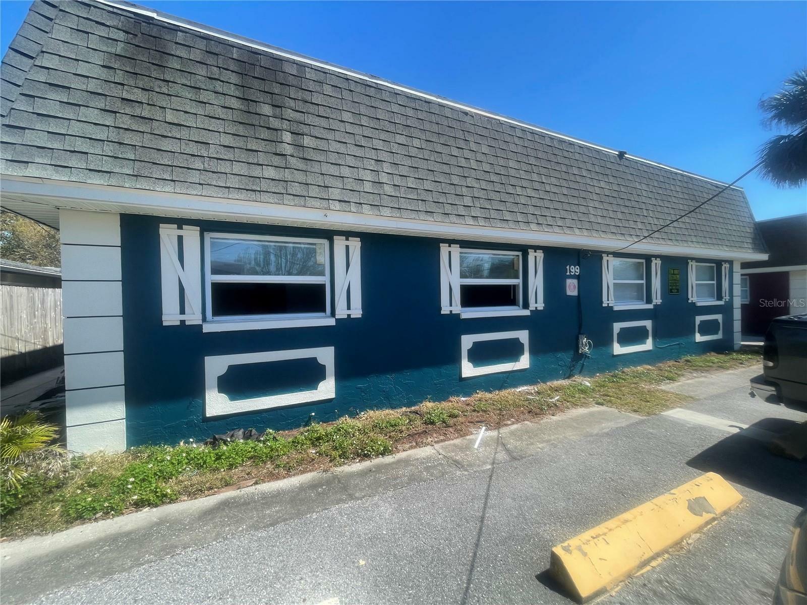 Property Photo: 199 Fulton Street NE 4 FL 33771