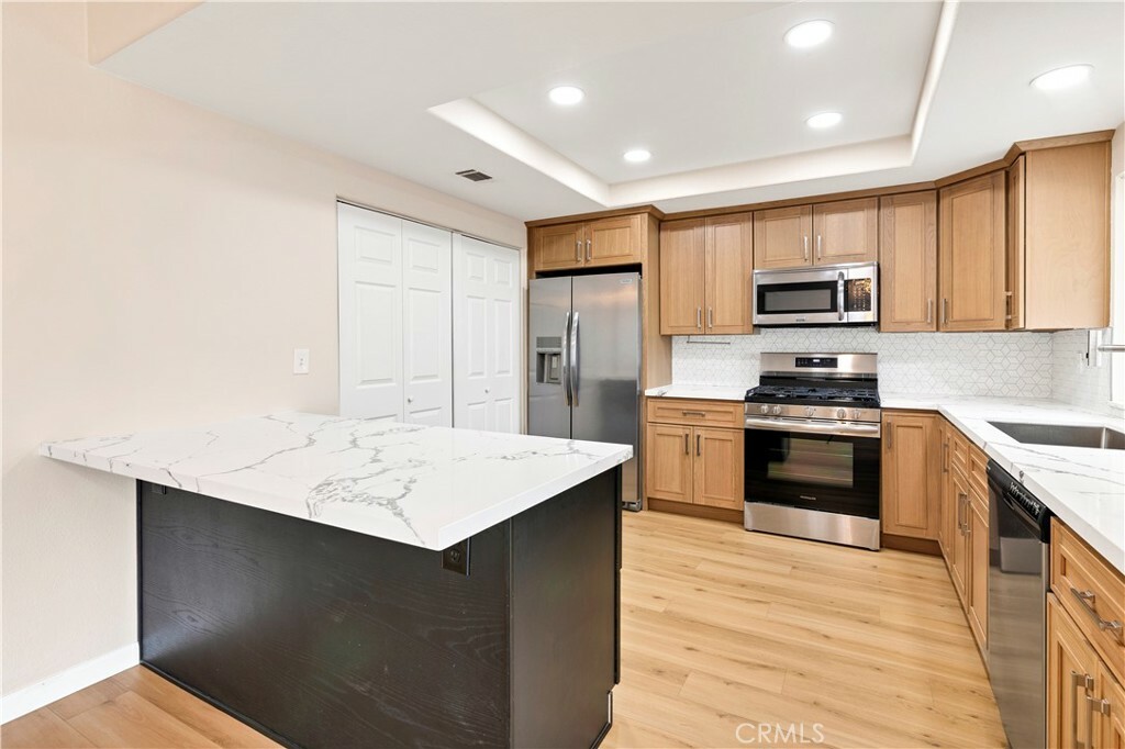 Property Photo:  29633 Calle Violeta  CA 92592 