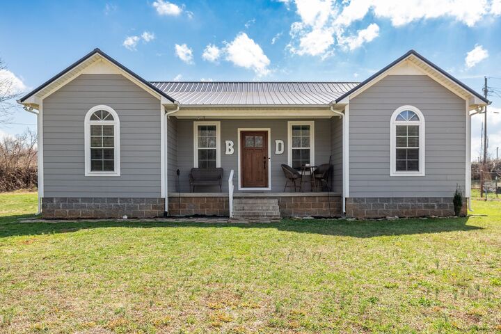 365 Voss St  Lawrenceburg TN 38464 photo