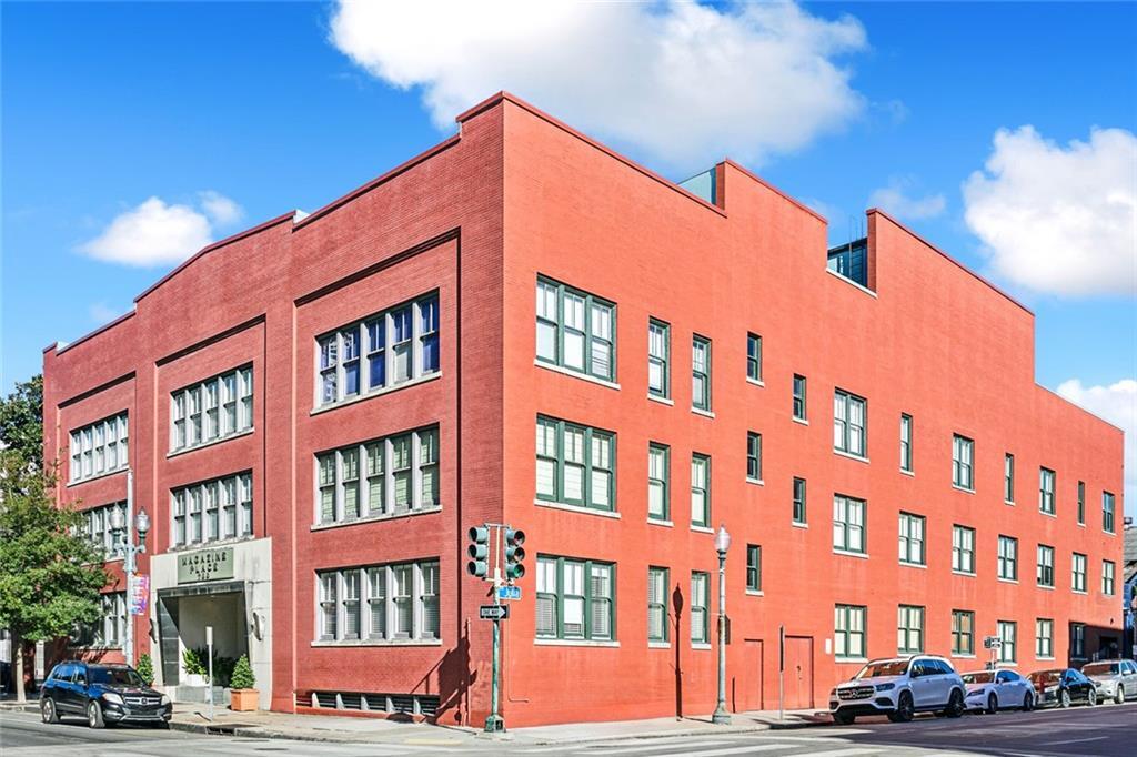 Property Photo: 760 Magazine Street 203 LA 70130