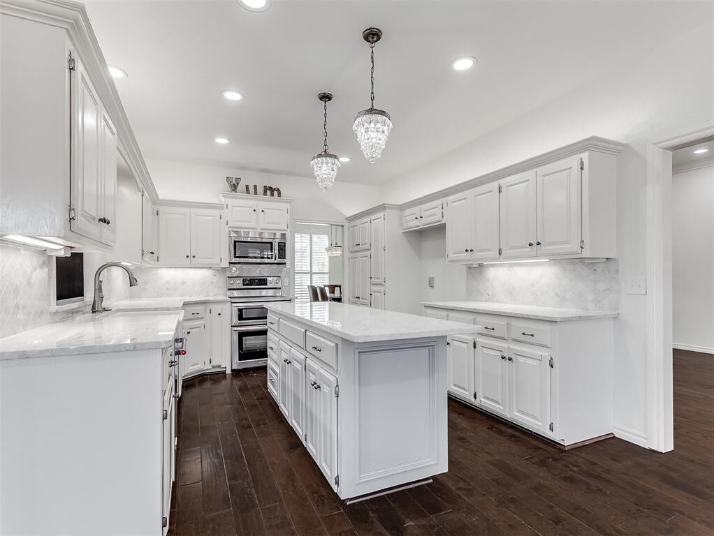 Property Photo:  2809 Red Fern  OK 73034 
