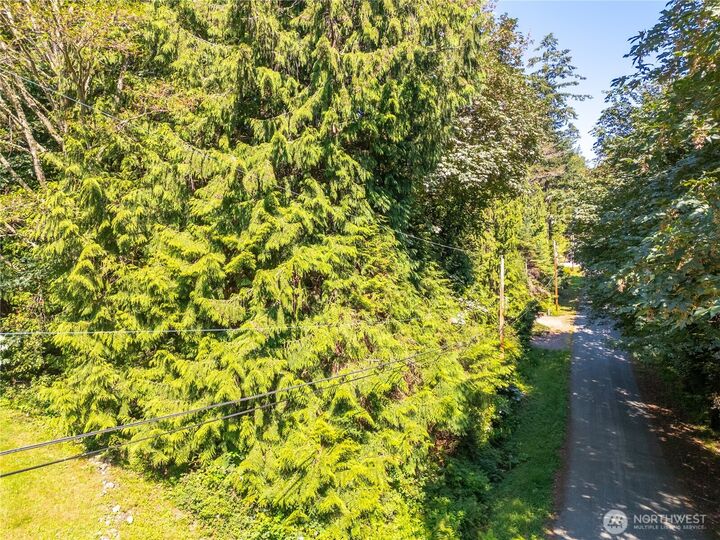 Property Photo: 1111 Holiday Boulevard WA 98221