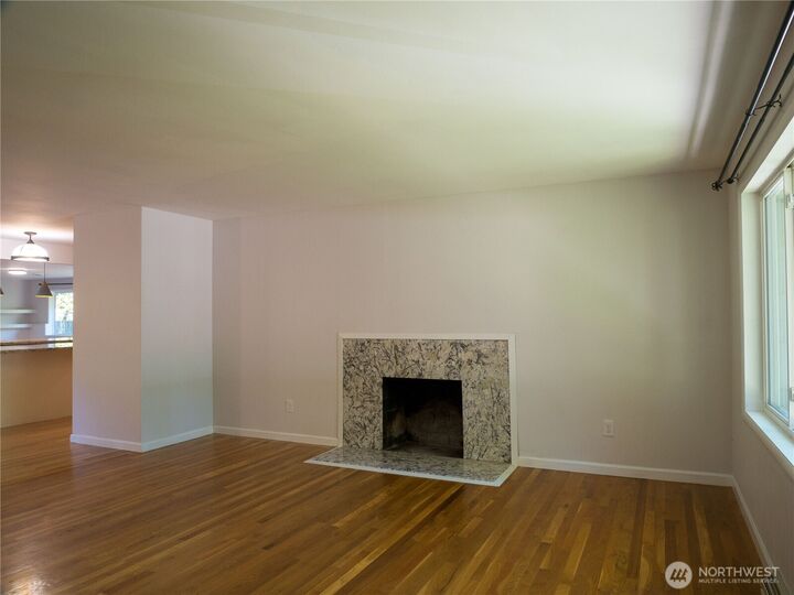 Property Photo:  18200  11th Avenue NE  WA 98155 