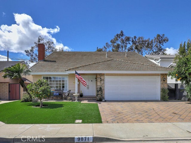 Property Photo: 9871 Sunny Circle CA 90630