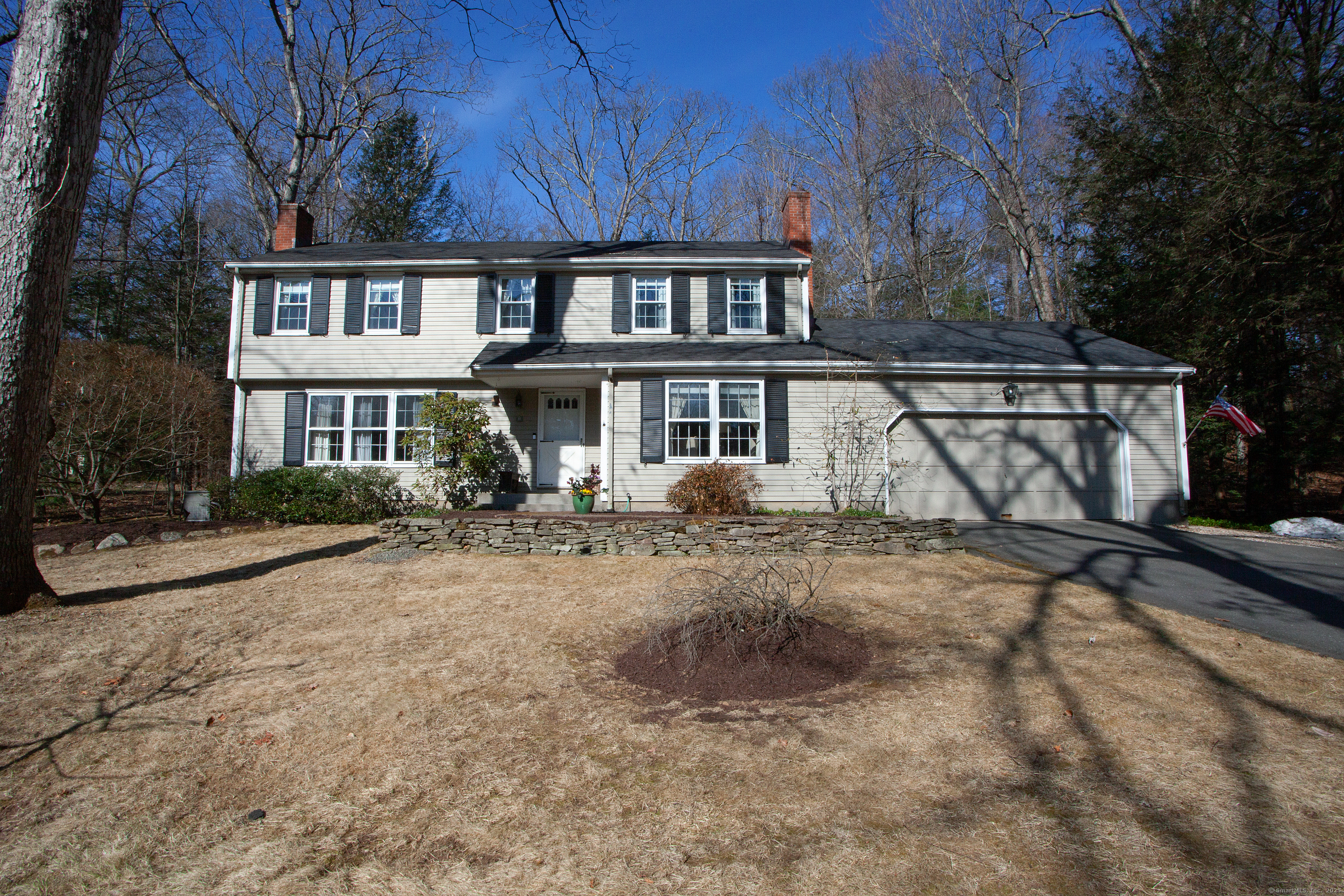 Property Photo: 11 Surry Circle CT 06070