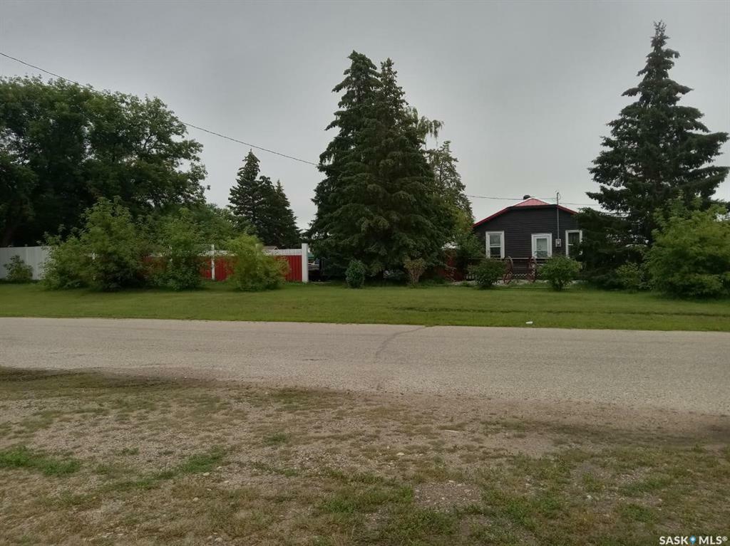 Property Photo: 99 Dziendzielowski Avenue SK S0K 1B0