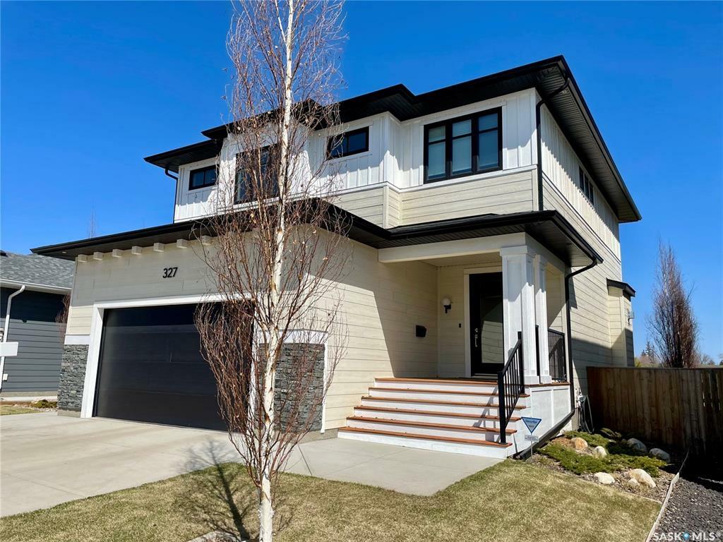 Property Photo: 327 Pritchard Crescent SK S7V 0A4