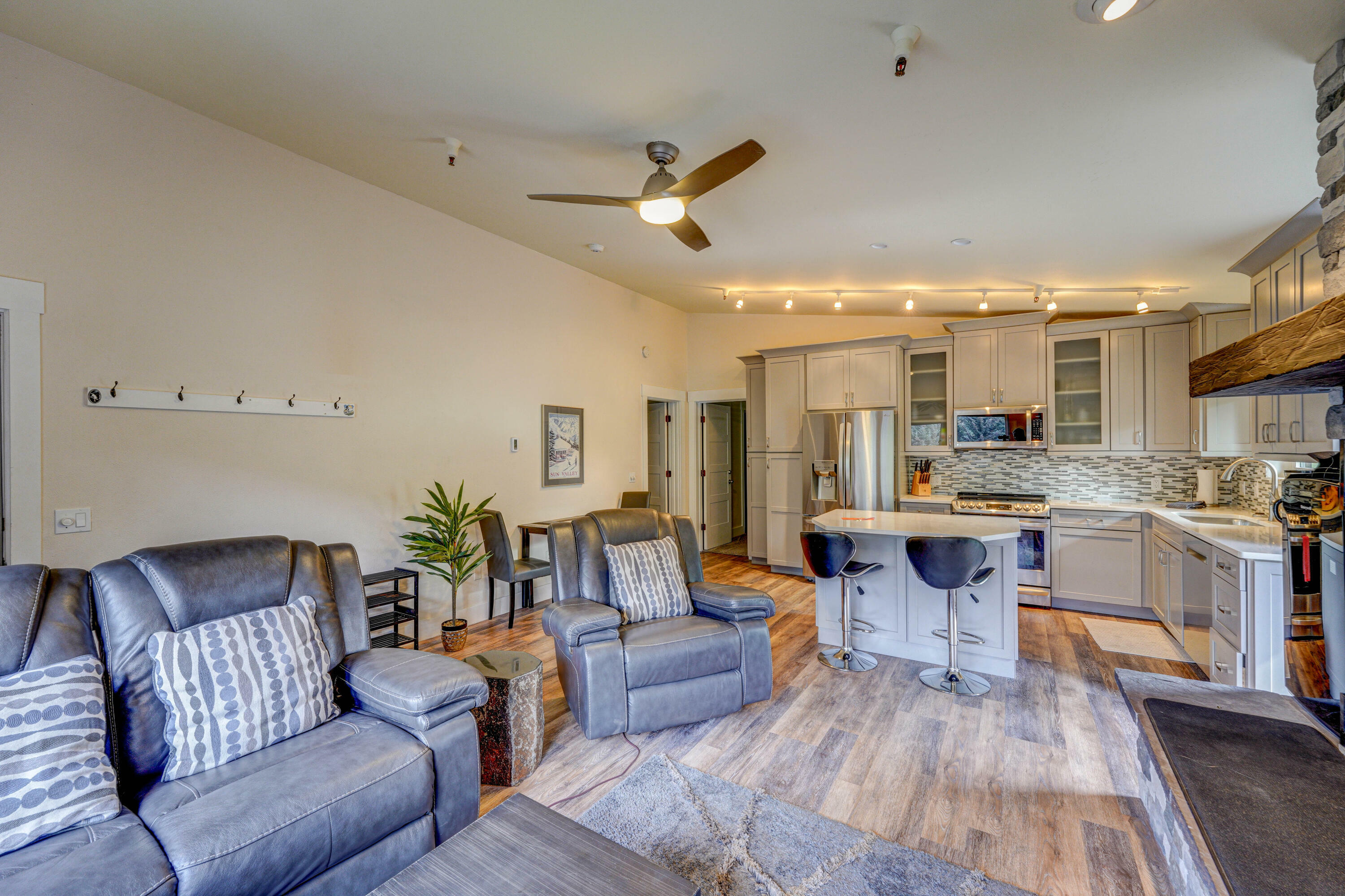 351 S 2nd Ave 506  Ketchum ID 83340 photo