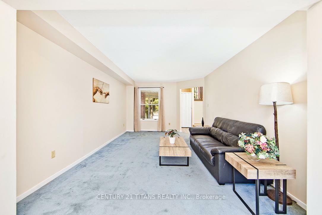 Property Photo: 75 Cornwall Drive ON L1T 3G2