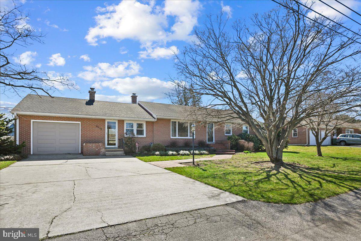 2518 Locust Road  Dover PA 17315 photo