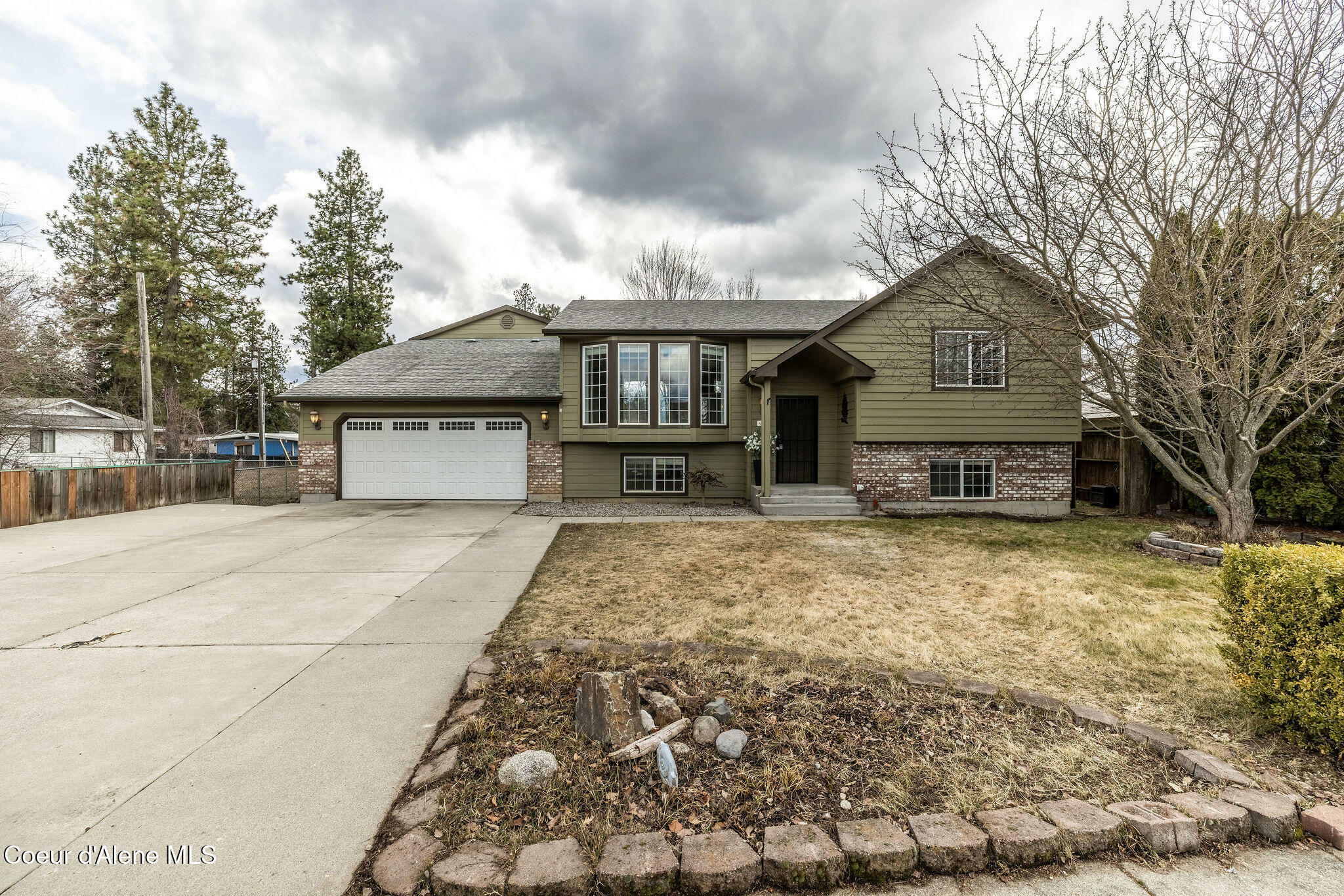 405 W 22nd Ave  Post Falls ID 83854 photo