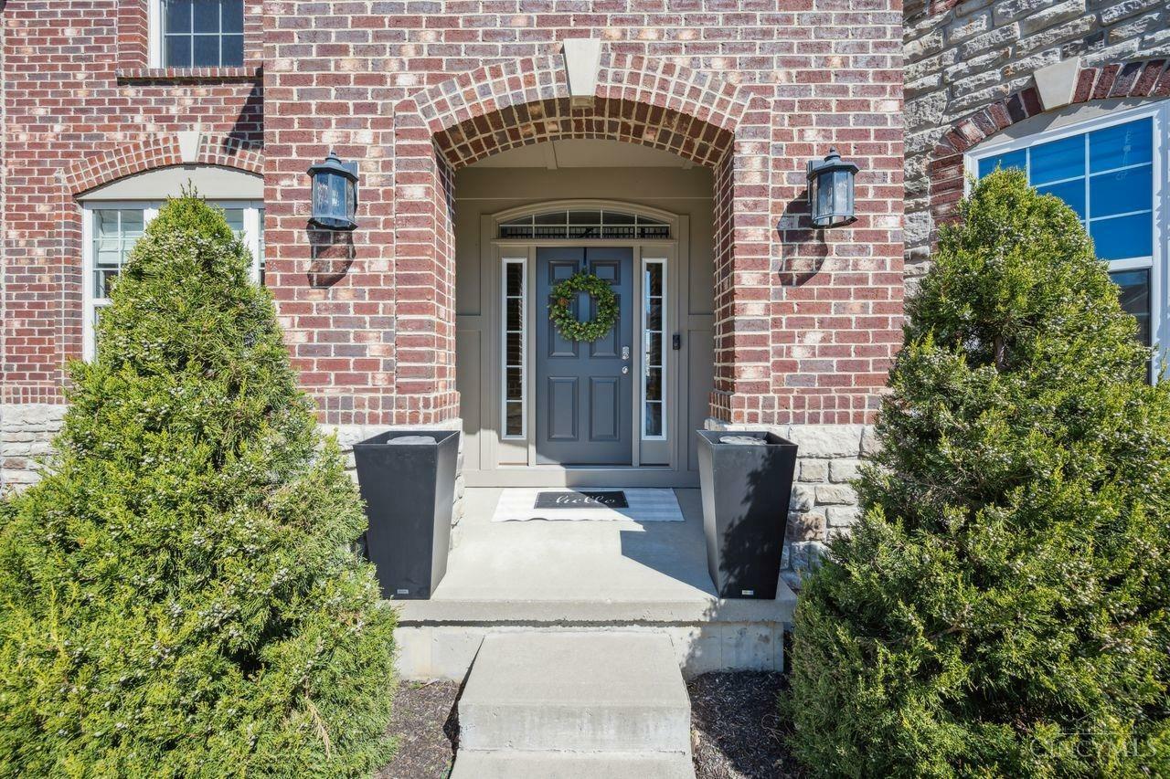 Property Photo: 4336 Highland Green Drive OH 45040