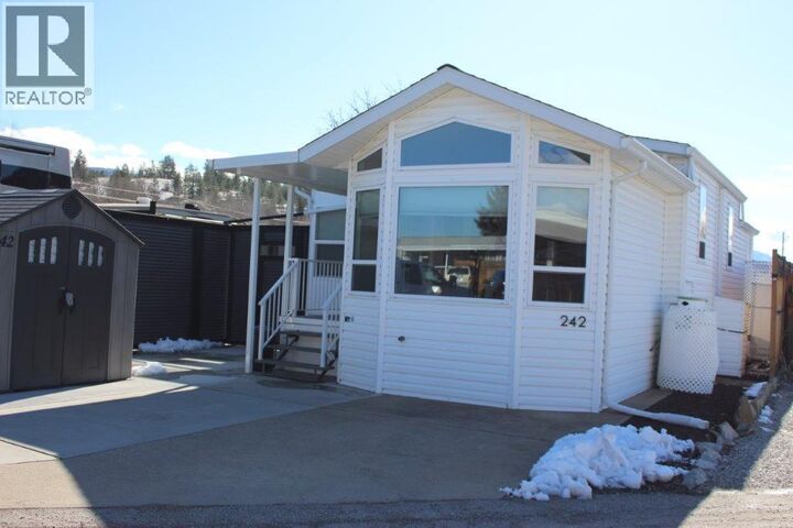 Property Photo:  415 Commonwealth Road 242  BC V4V 1P4 