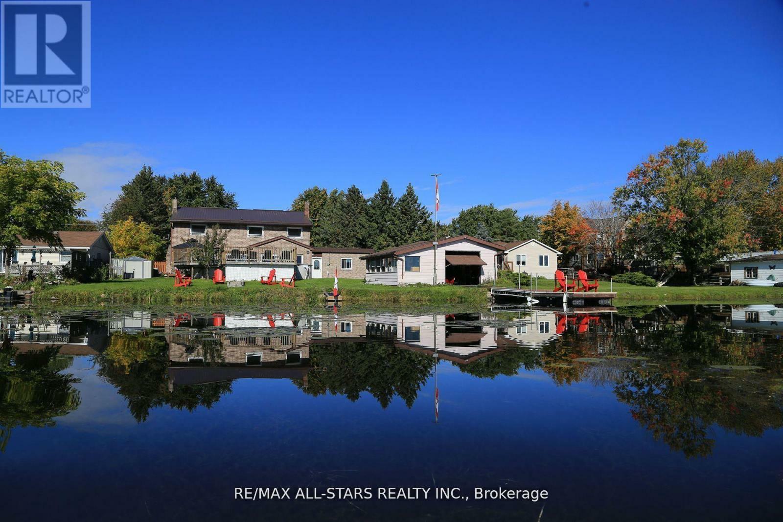 Property Photo: 122 Fenelon Drive ON K0M 1G0
