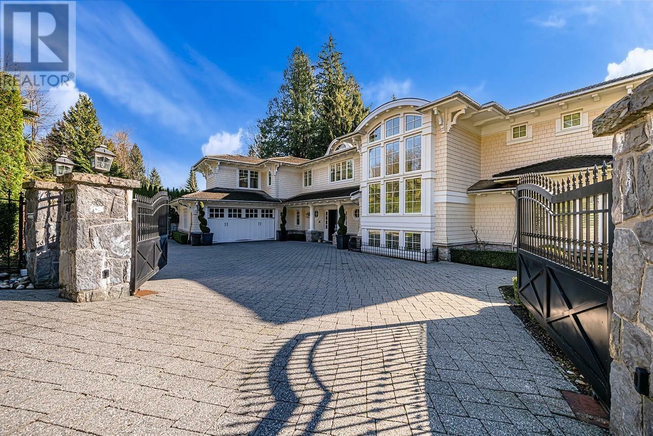 Property Photo: 2913 Altamont Crescent BC V7V 3B9