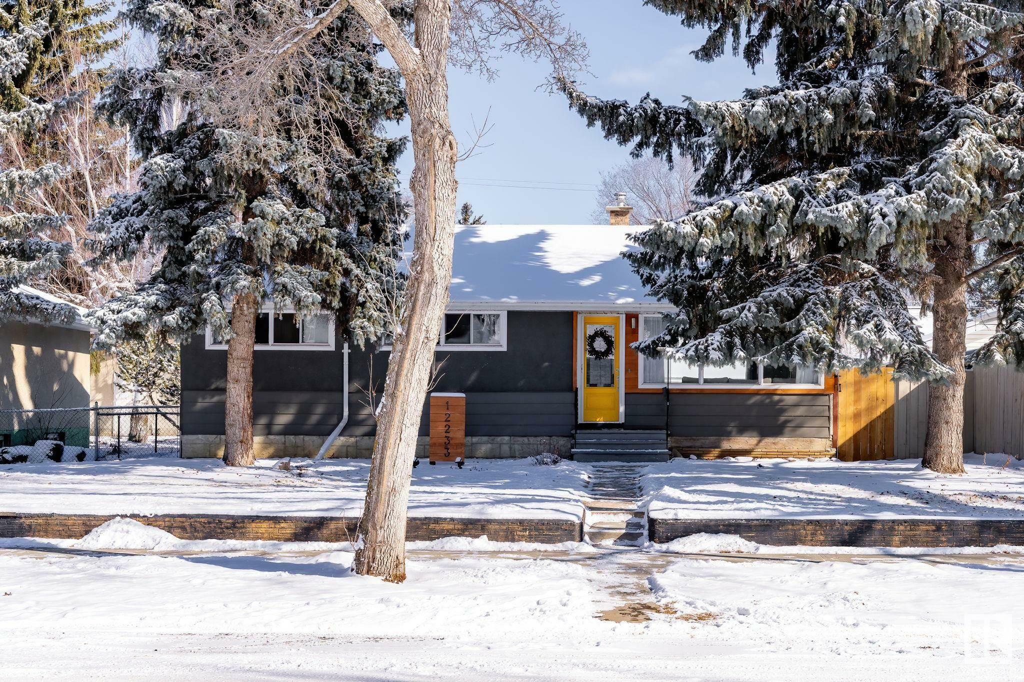 12233 135 Street NW  Edmonton AB T5L 1W9 photo
