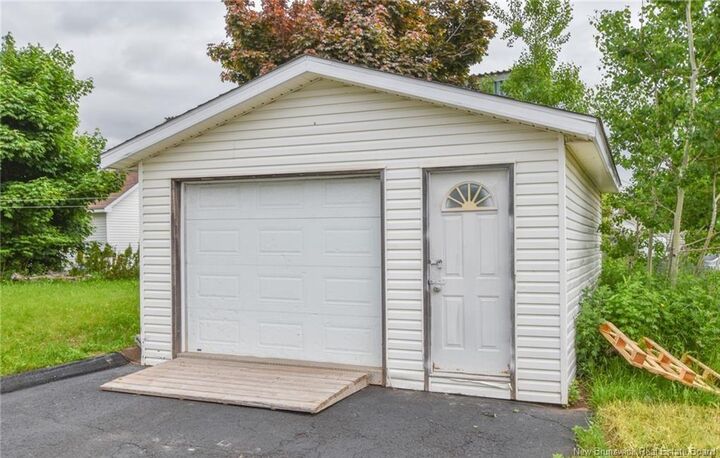 Property Photo: 142 5 Eme Rue NB E8S 1B2