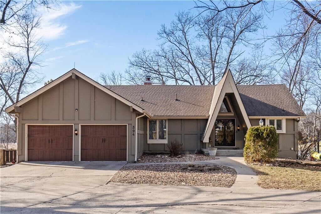 Property Photo:  394 N Winnebago Drive  MO 64034 