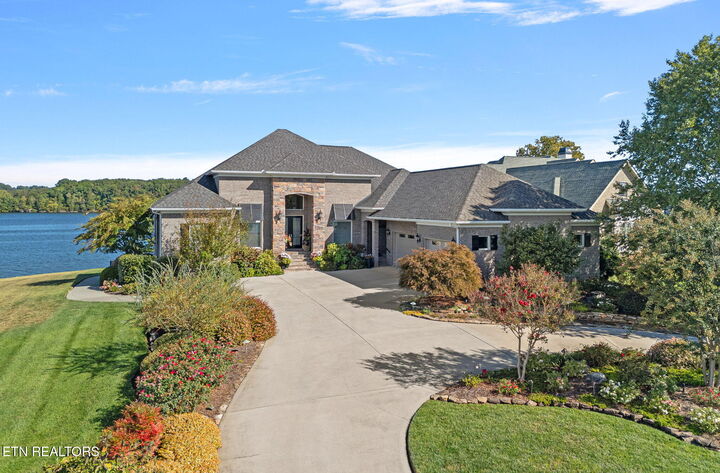 Property Photo: 3726 Promontory Point TN 37777