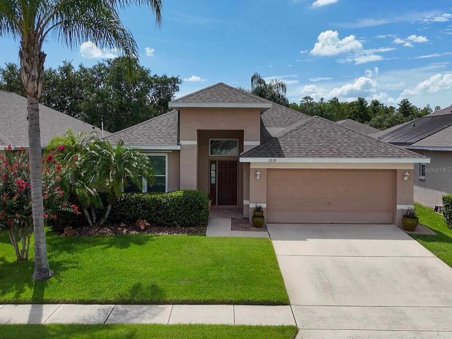 Property Photo:  2519 Cypress Trace Circle  FL 32825 