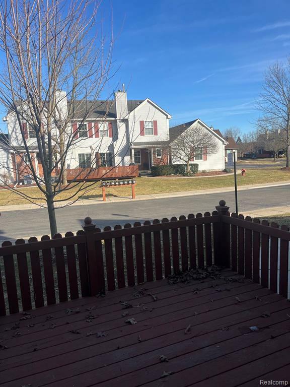 Property Photo: 200 Barrington Circle MI 48360 1330
