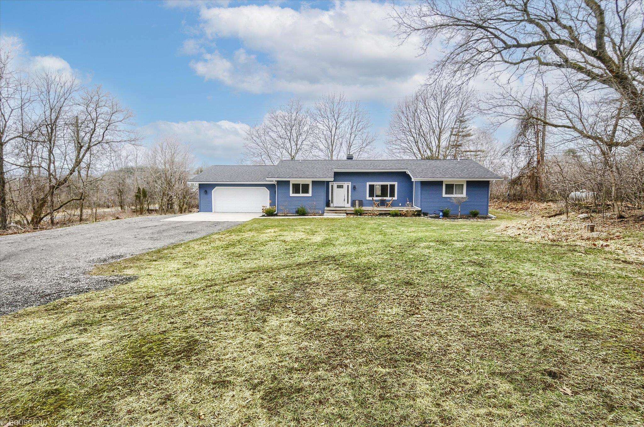 Property Photo: 9701 Ellis Road MI 48348