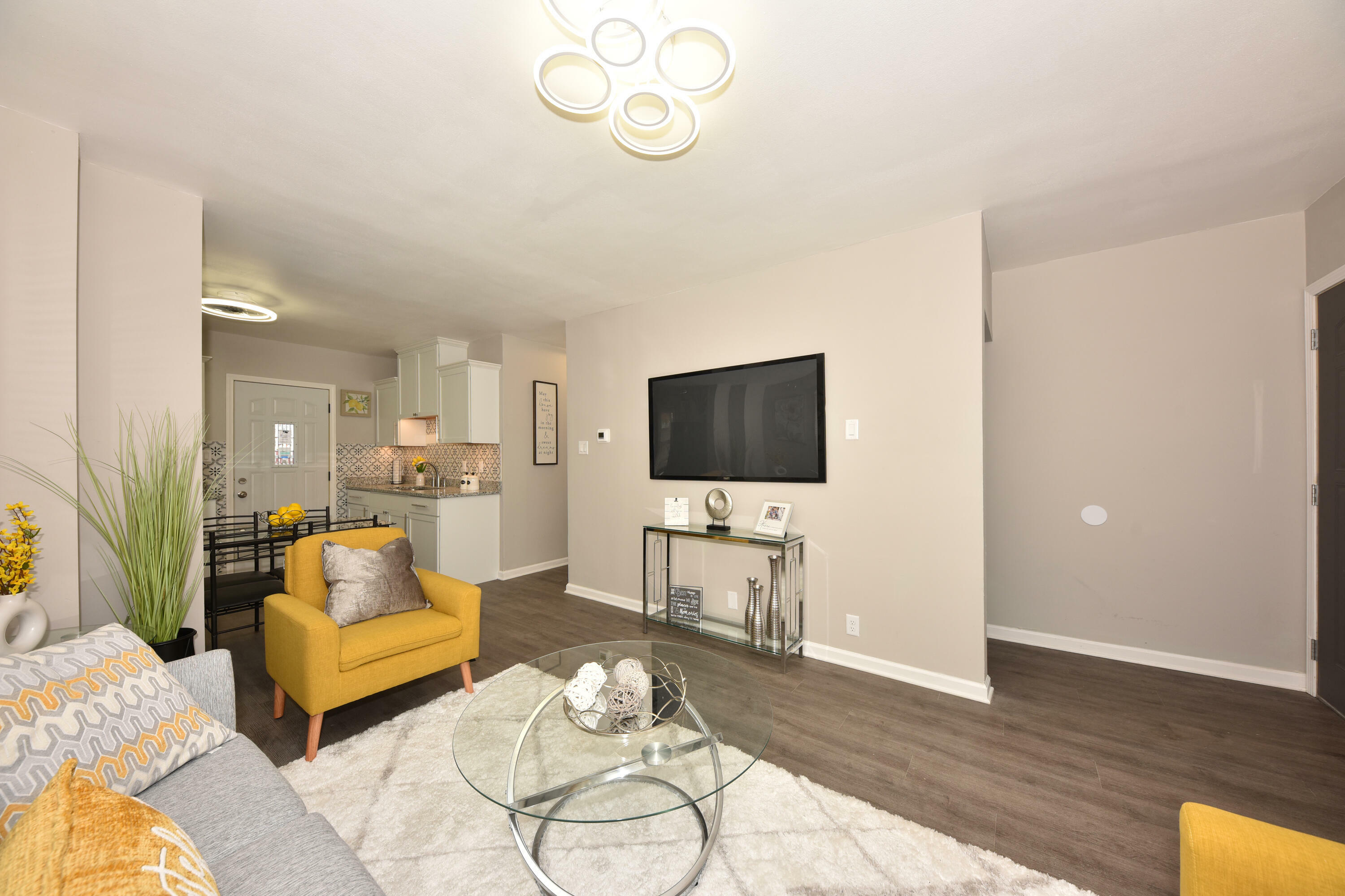 Property Photo: 2622 W Linwal Ln WI 53209
