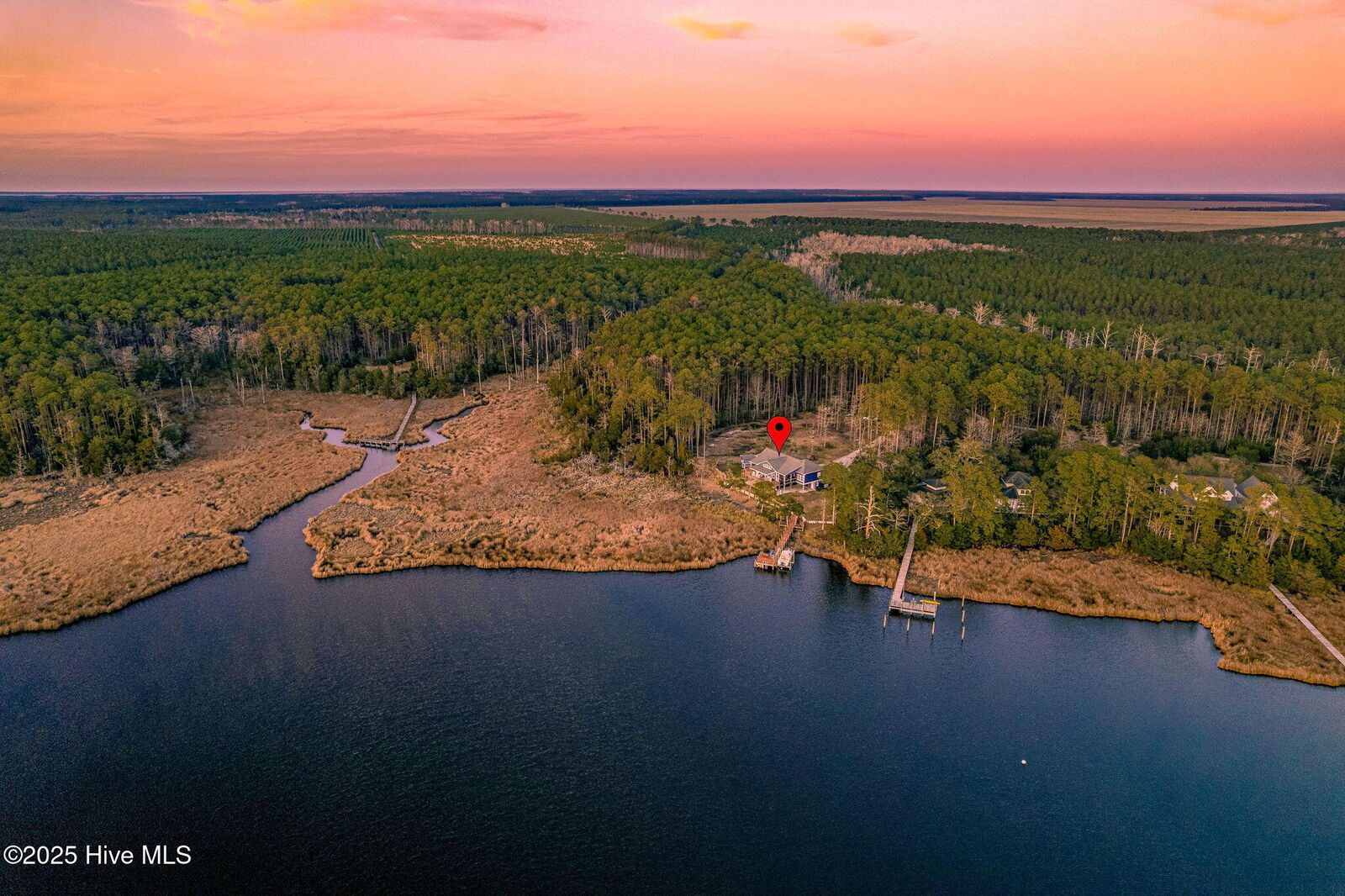 Property Photo: 347 Osprey Point Road NC 28516