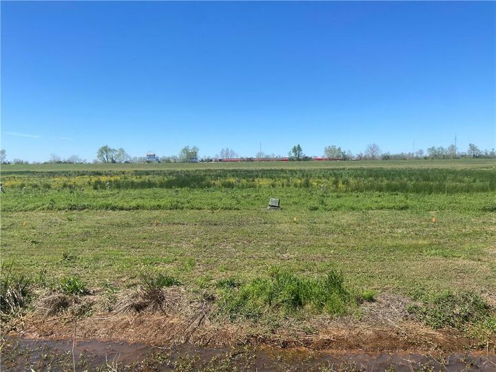 Property Photo:  157 Chancellor Drive  LA 70037 