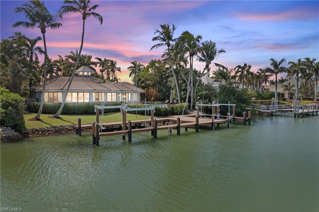 Property Photo: 989 Admiralty Parade E FL 34102