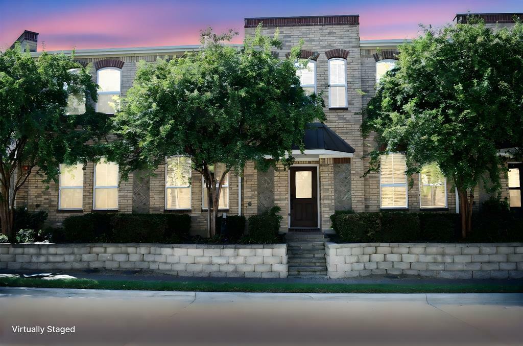 Property Photo:  206 Belleville Drive  TX 75057 