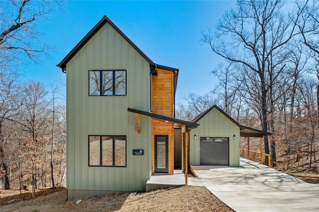 Property Photo:  10 Reading Lane  AR 72714 