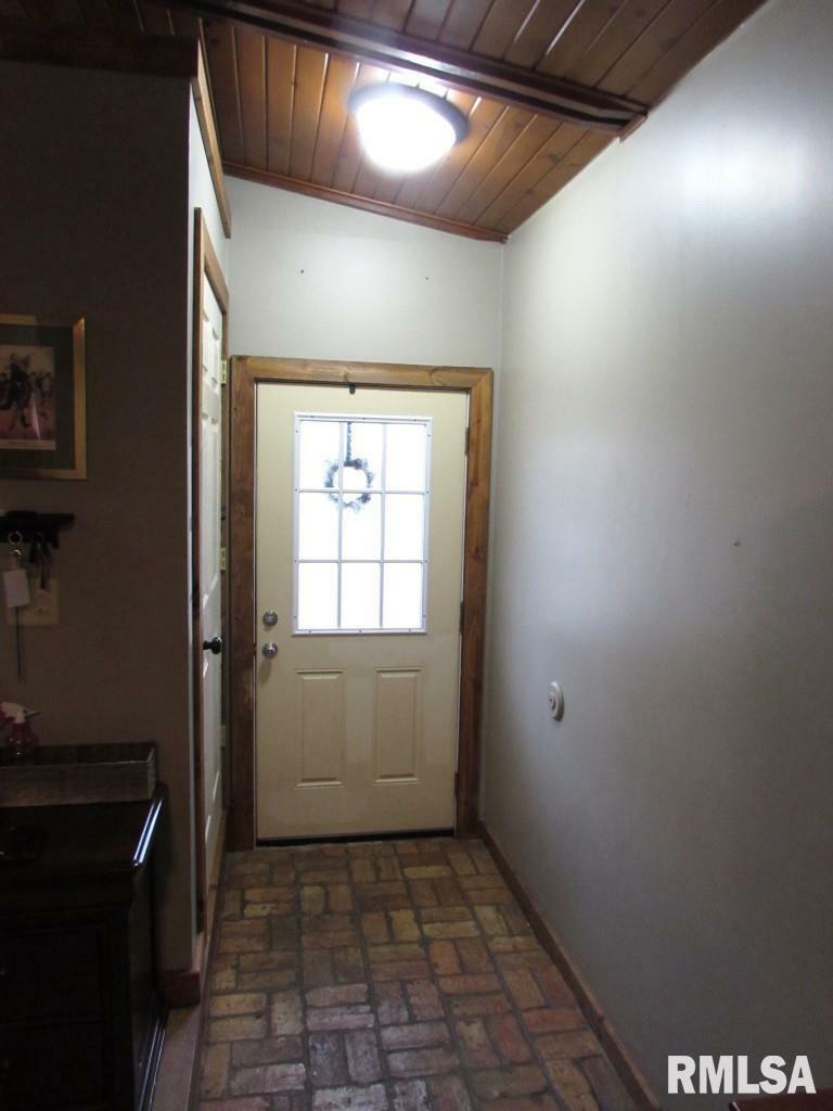 Property Photo:  400 Hamilton Street  IL 61571 