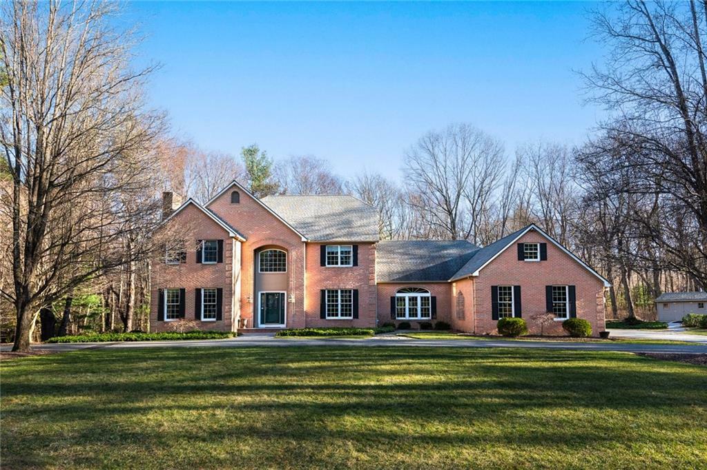125 Westfield Drive  East Greenwich RI 02818 photo