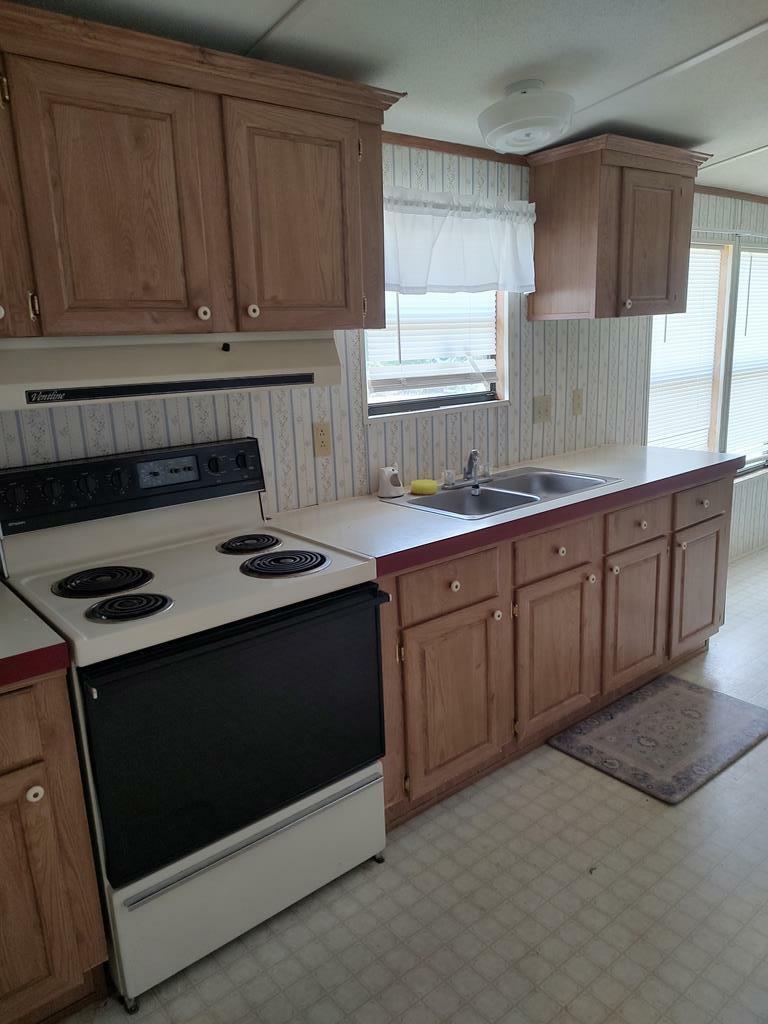 Property Photo: 47 C Street AL 36322