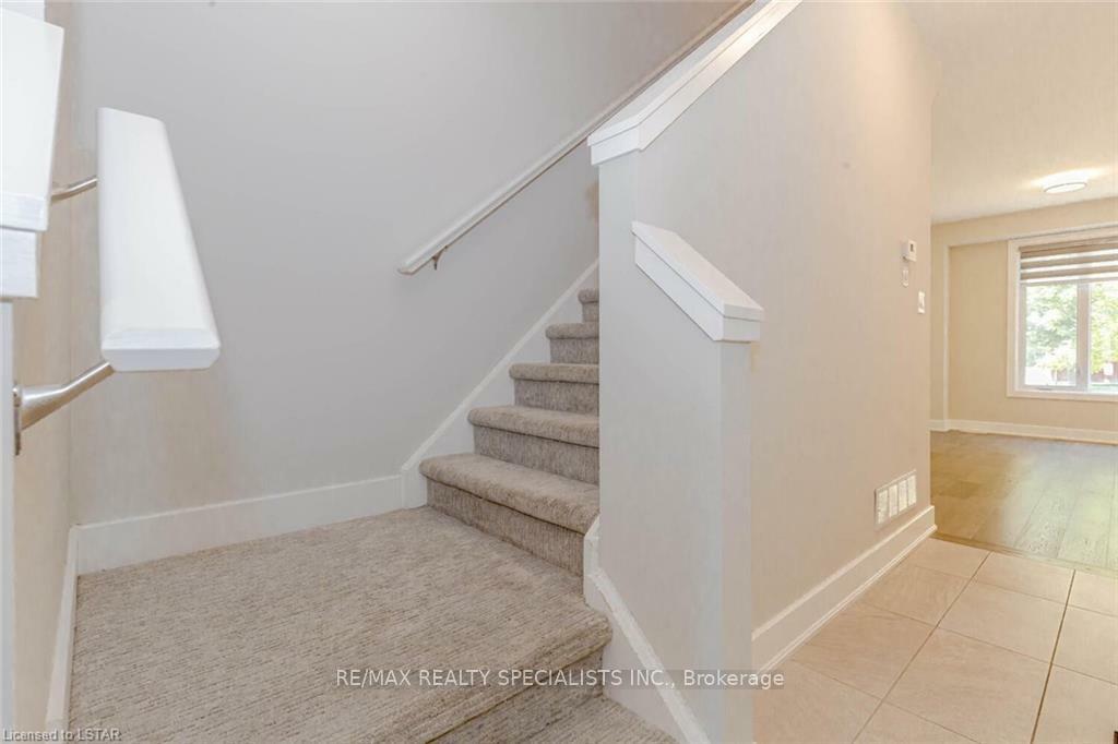Property Photo: 601 Lions Park Drive S 15 ON N0L 1W0