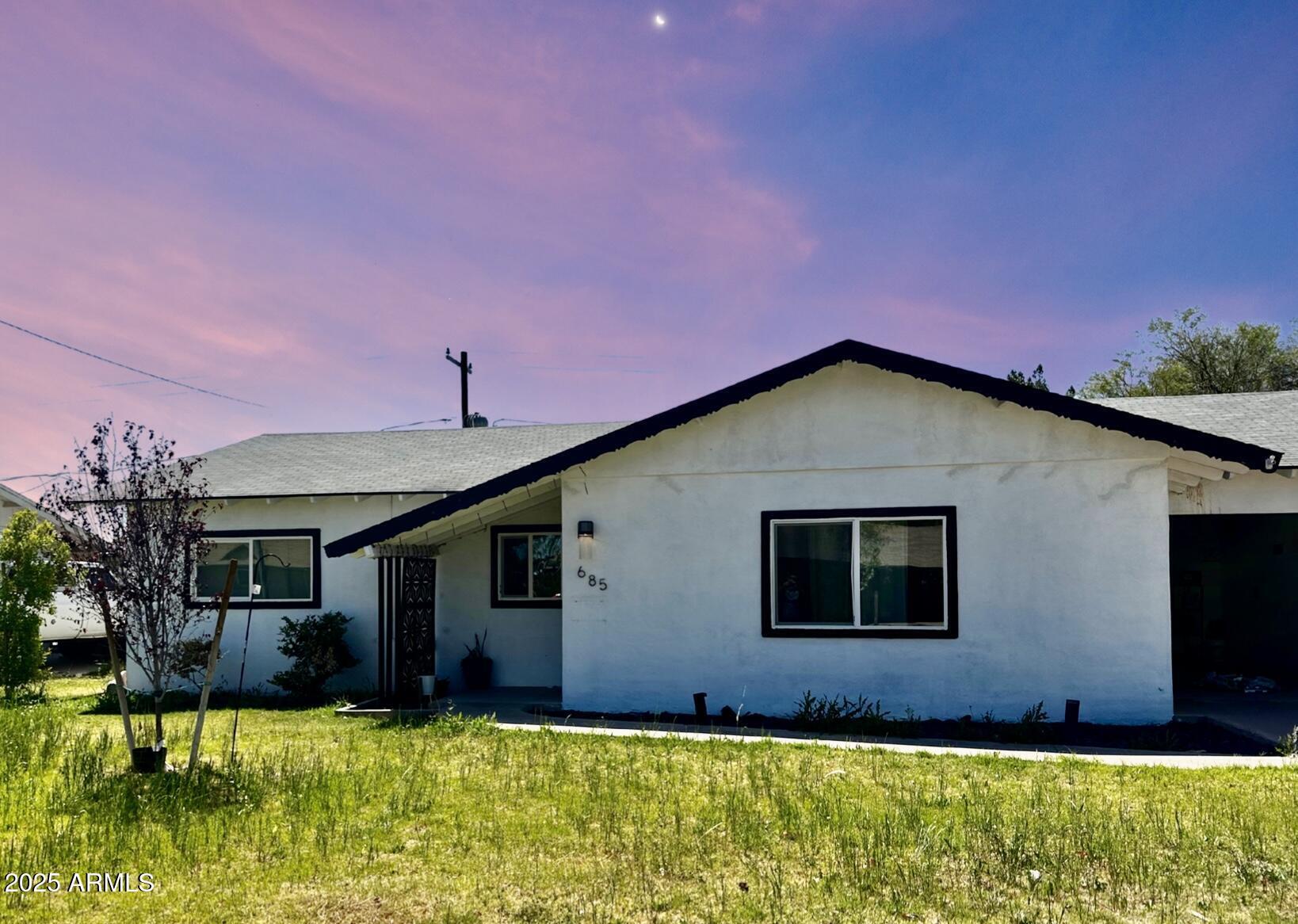 685 W Shannon Street  Chandler AZ 85225 photo