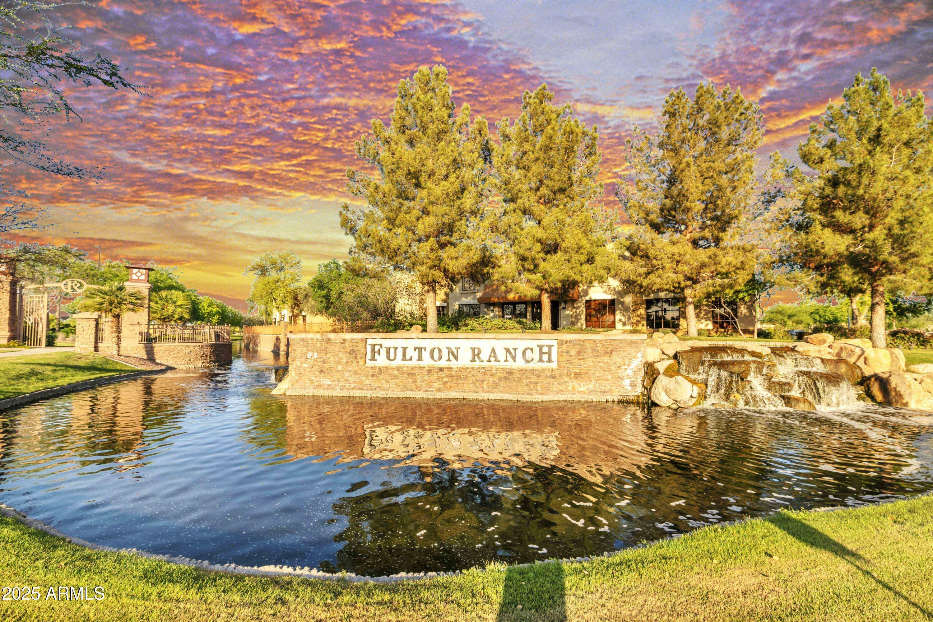 Property Photo:  560 W Powell Way  AZ 85248 