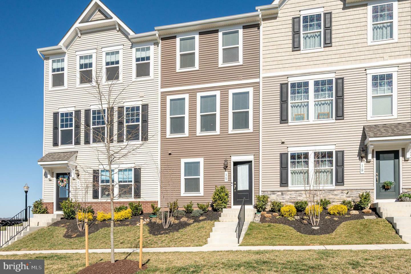 Property Photo: 15 Capitol Mews WV 25438
