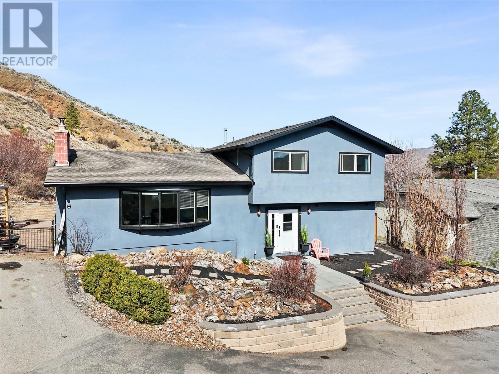 898 Cramond Road  Kamloops BC V2B 6J9 photo