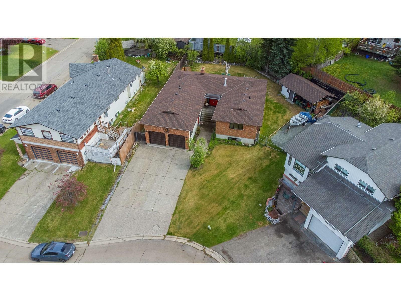 Property Photo:  2881 Calhoun Place  BC V2N 5J5 