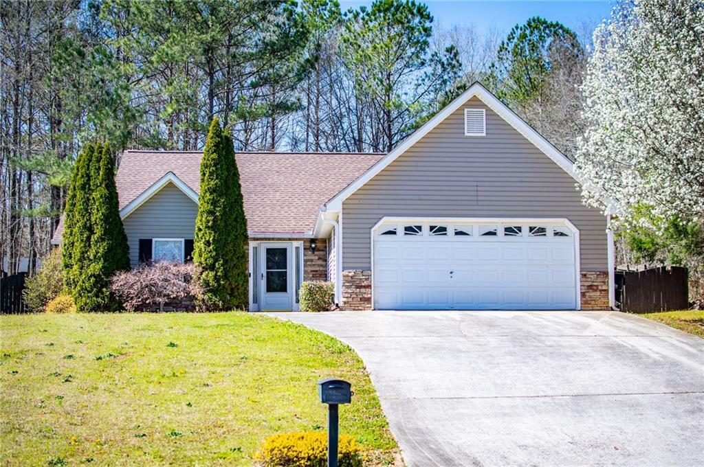 Property Photo: 314 Meadow Spring Drive GA 30179