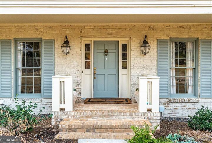Property Photo: 290 St George Drive GA 30606