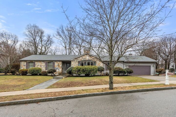Property Photo:  4 Cedarwood Lane  MA 02176 