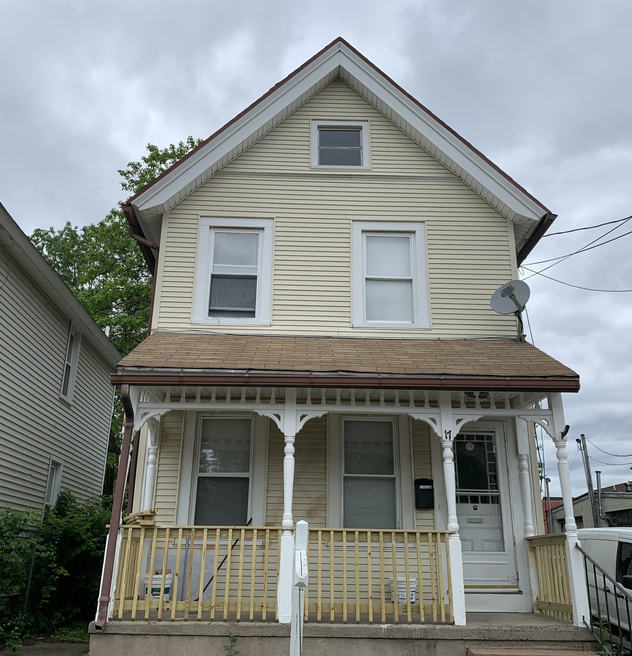 Property Photo: 17 Easton Street CT 06514