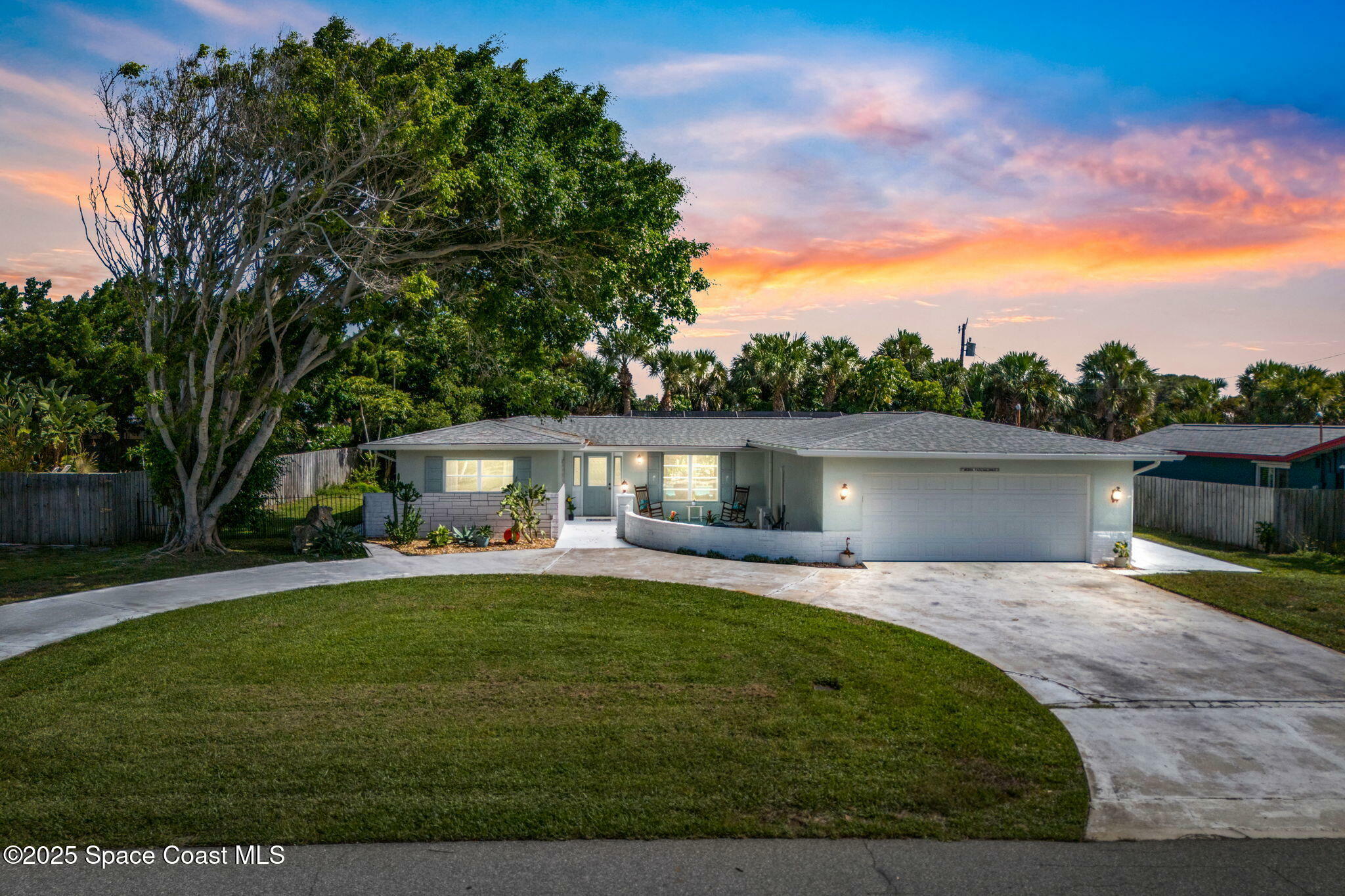 Property Photo: 303 Surf Road FL 32951