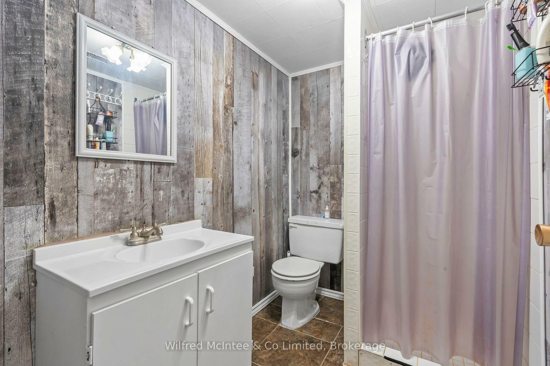 615 19th Avenue  Hanover ON N4N 3G4 photo
