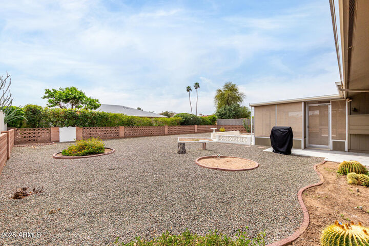 Property Photo: 13842 N Tan Tara Drive AZ 85351