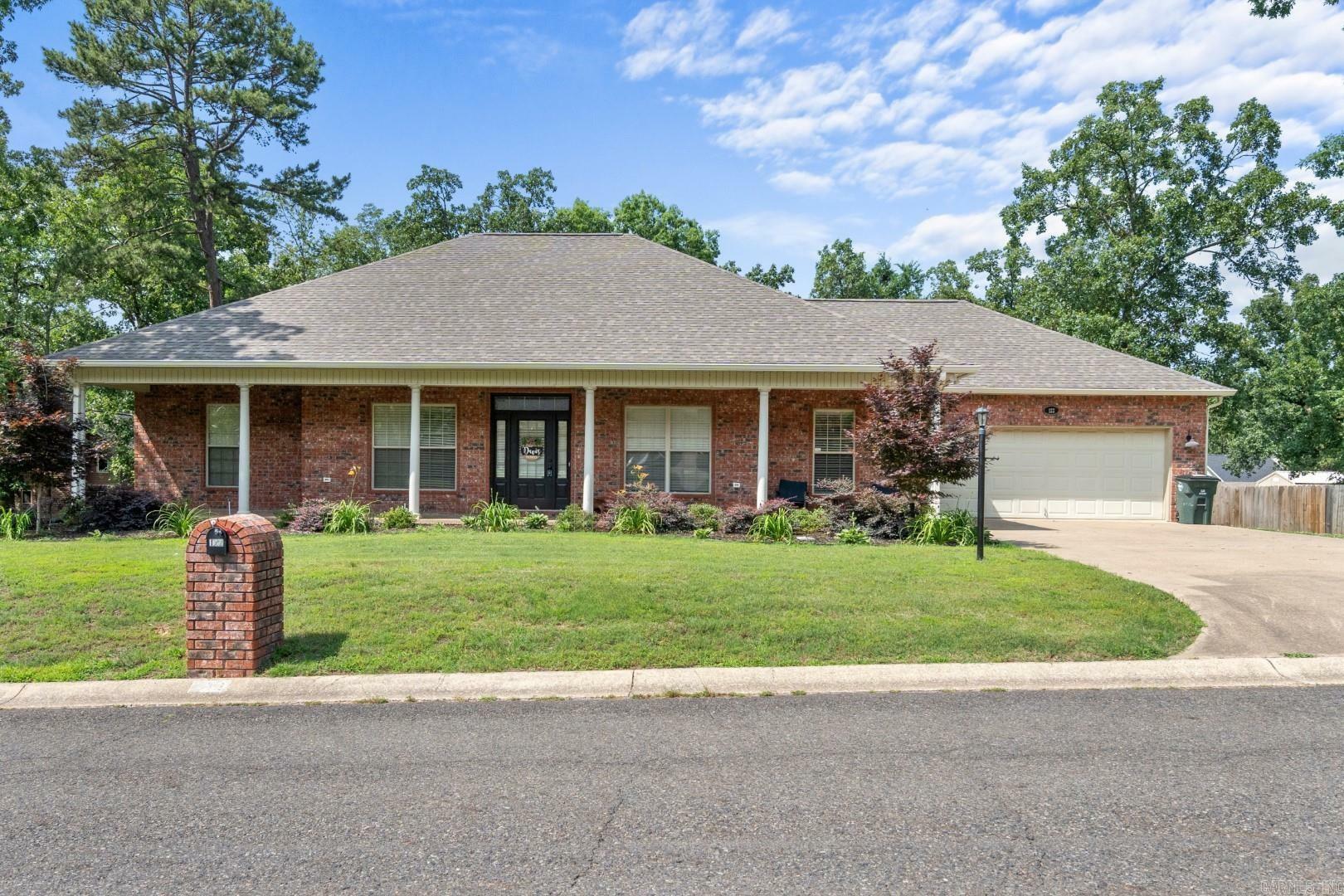 Property Photo: 122 Wildwood Forest Road AR 71913